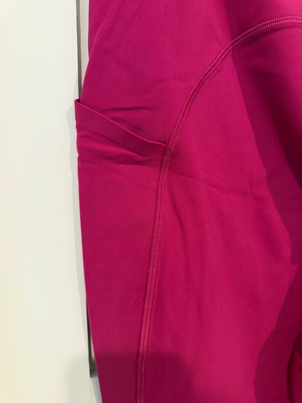 lululemon athletica Magenta Capris Leggings - Picture 5 of 9